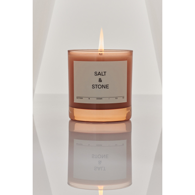 Соєва Свічка з Ароматом Шафрану та Кедру Salt & Stone Candle Saffron & Cedar 240 г